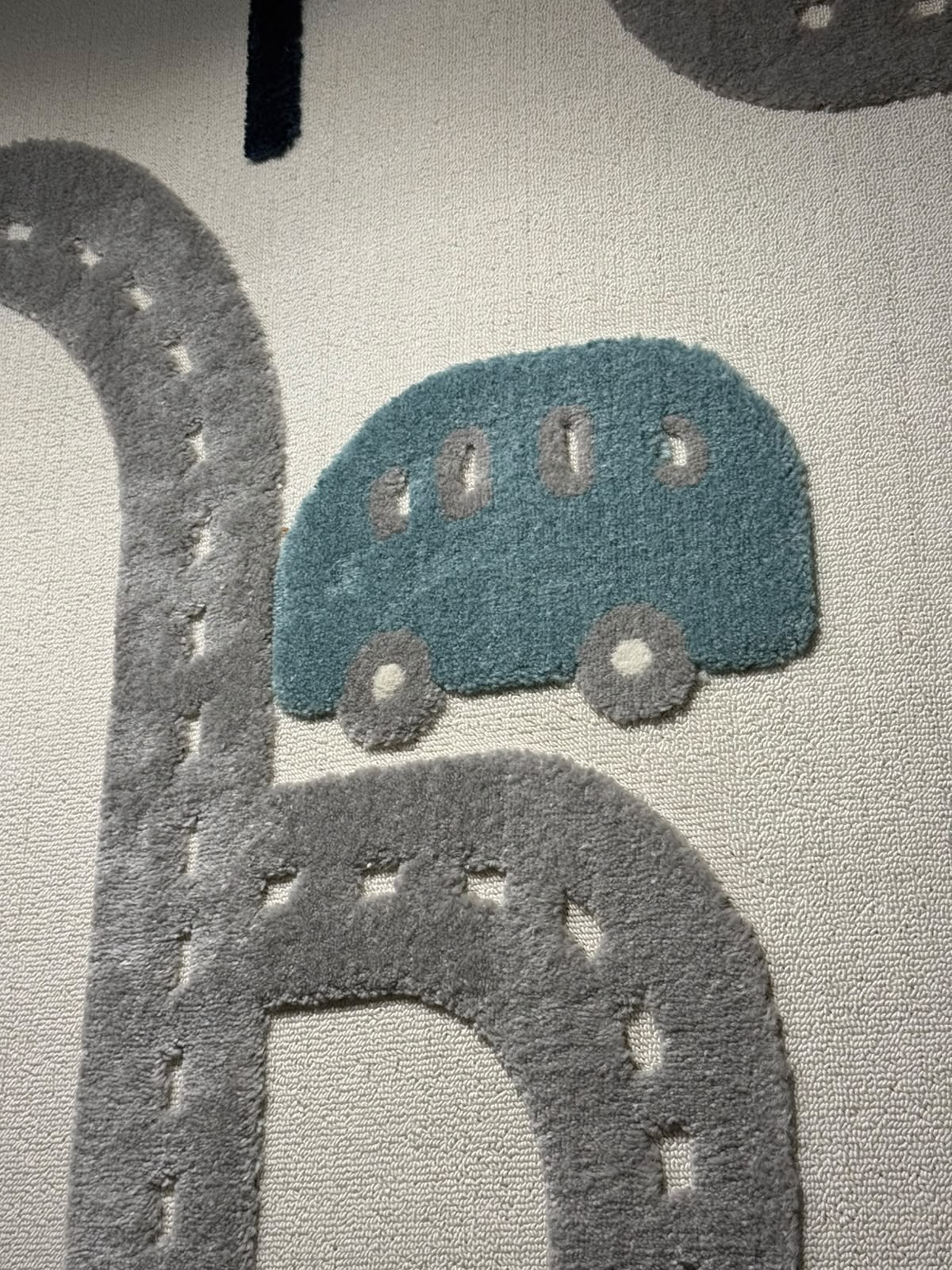 Kids Tren Dokuma Tabanlı Kabartmalı Çocuk Odası Halısı/EV2225